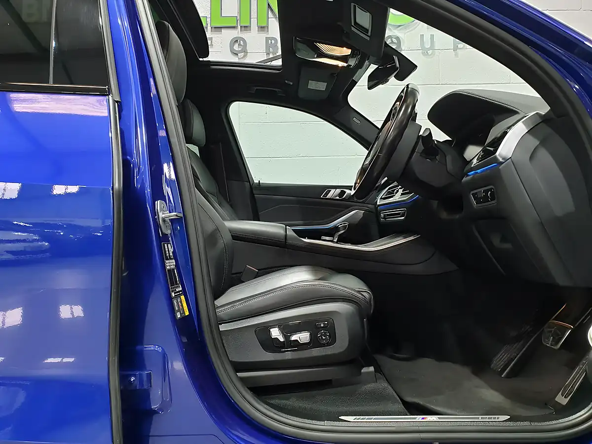 Used 2022 BMW X5 M Sport Blue - Interior and Exterior details 15