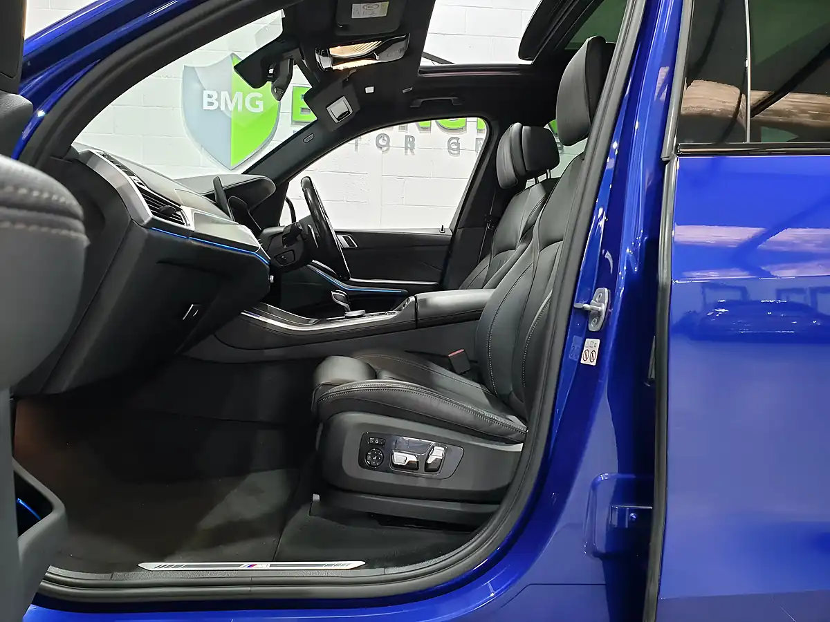 Used 2022 BMW X5 M Sport Blue - Interior and Exterior details 17