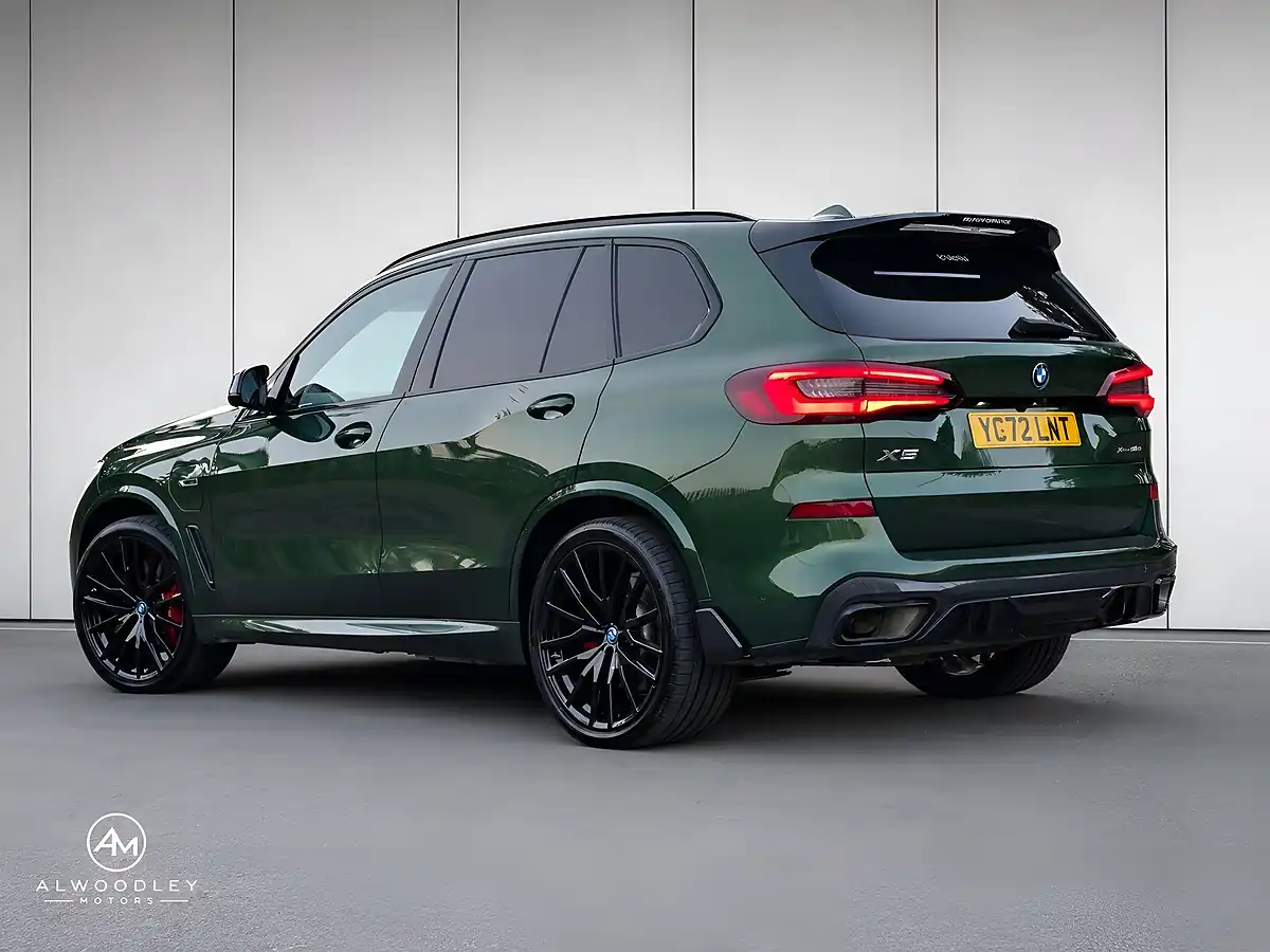 Used 2022 BMW X5 M Sport Green - Interior and Exterior details 3