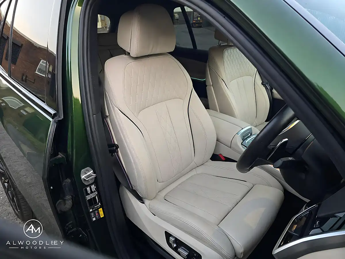 Used 2022 BMW X5 M Sport Green - Interior and Exterior details 7