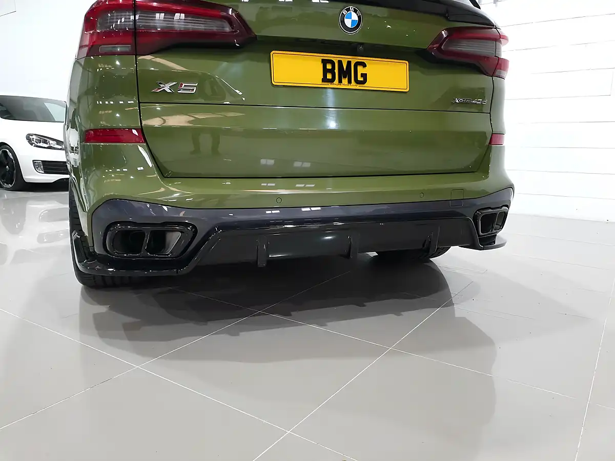 Used 2022 BMW X5 M Sport Green - Interior and Exterior details 12