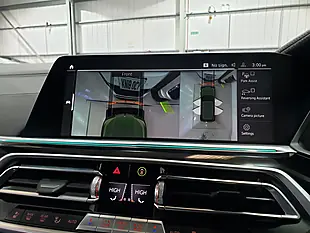 Used 2022 BMW X5 M Sport Green - Interior and Exterior details 18