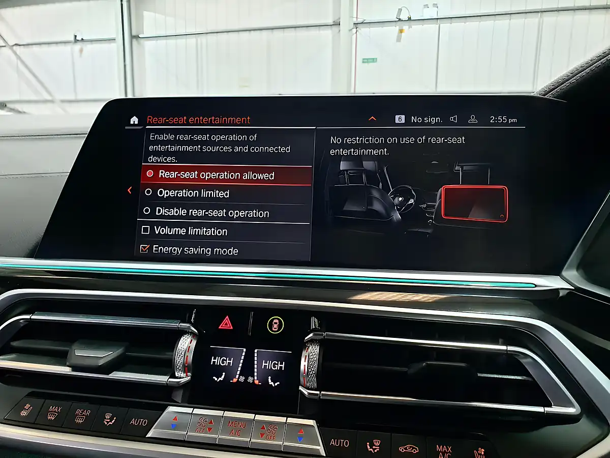 Used 2022 BMW X5 M Sport Green - Interior and Exterior details 19
