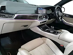 Used 2022 BMW X5 M Sport Purple - Interior and Exterior details 15
