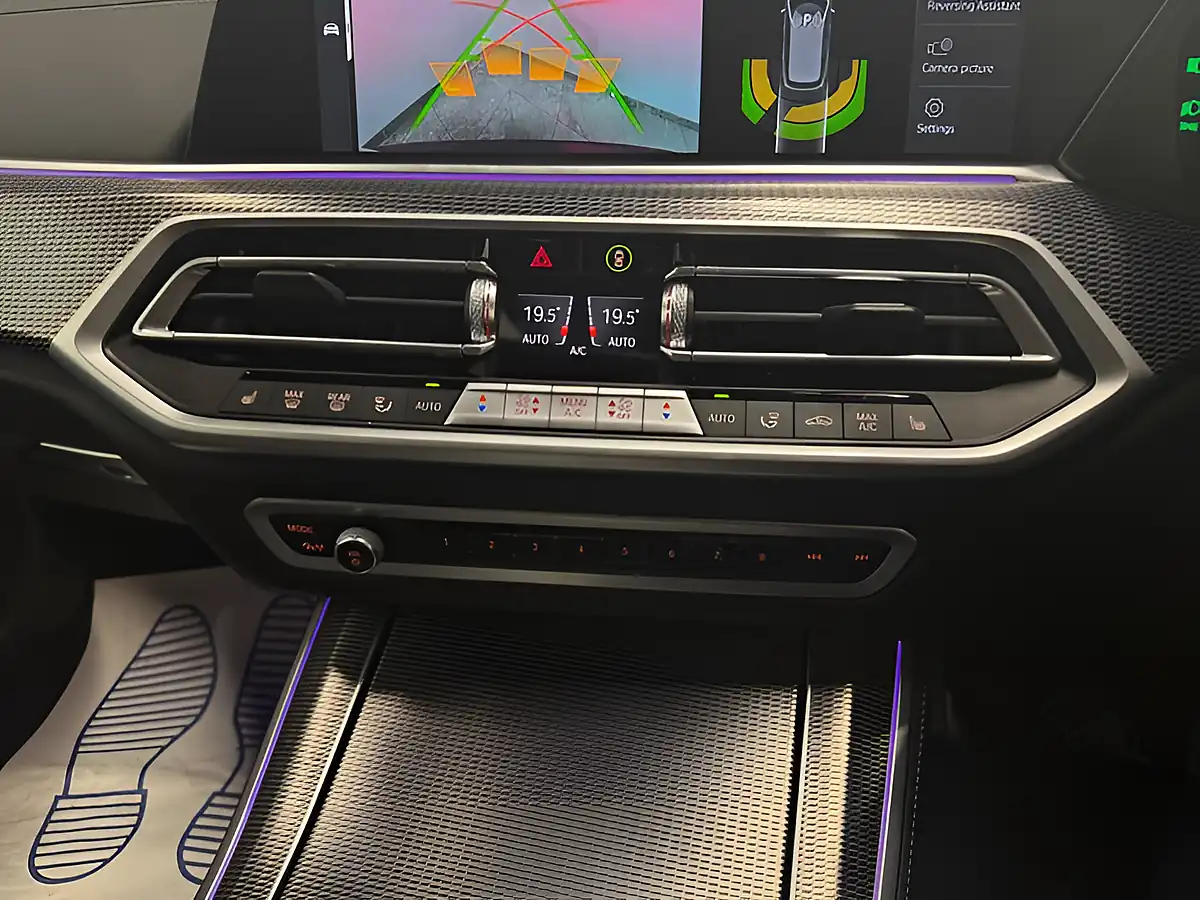 Used 2022 BMW X5 M Sport Tanzanite Blue Ii - Interior and Exterior details 17