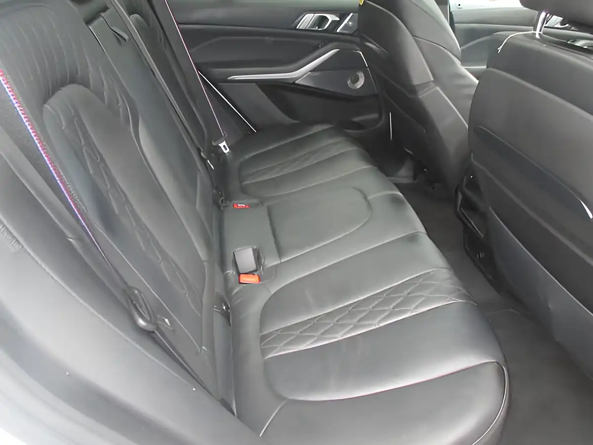 Used 2022 BMW X5 M Sport White - Interior and Exterior details 10
