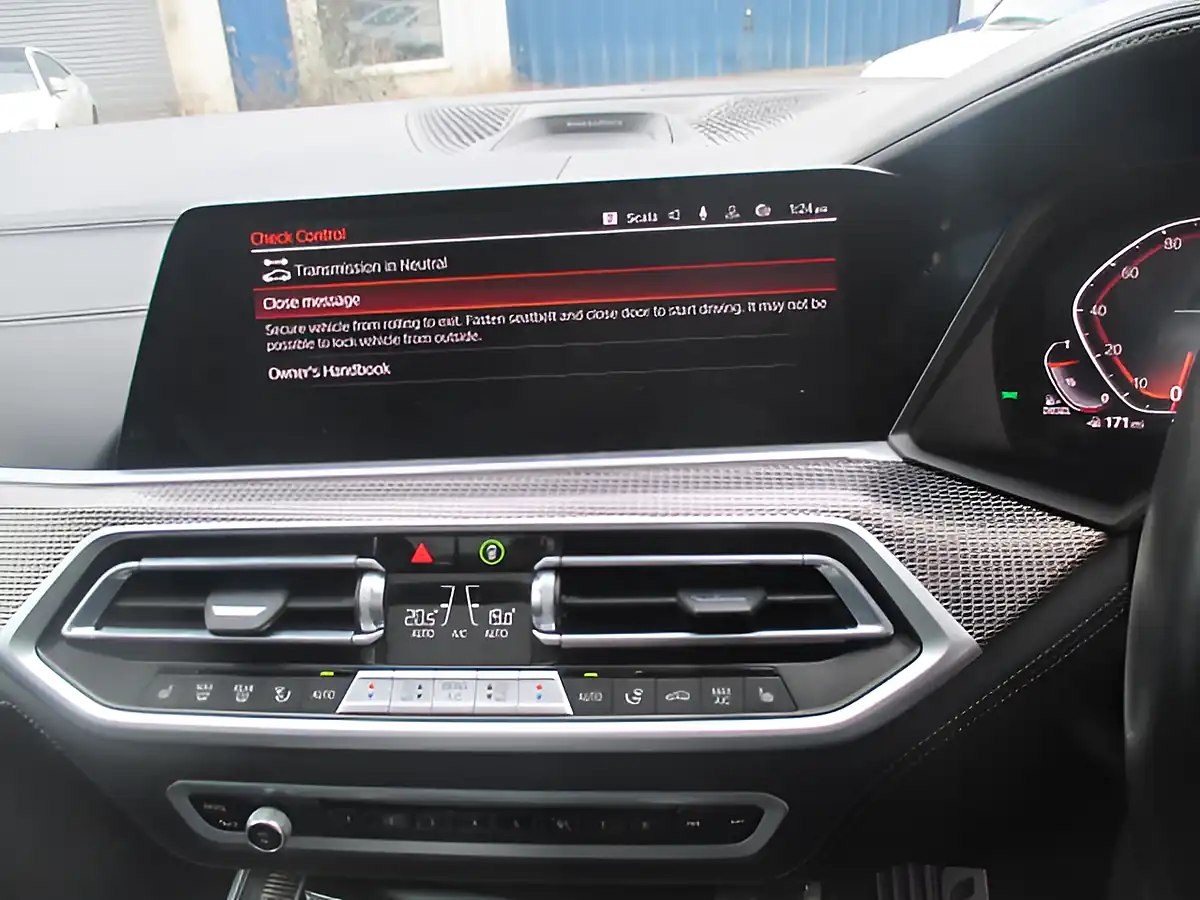 Used 2022 BMW X5 M Sport White - Interior and Exterior details 7