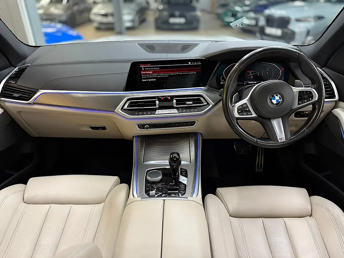 Used 2022 BMW X5 M Sport White - Interior and Exterior details 10