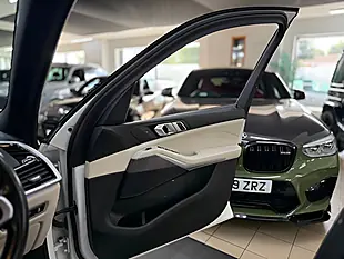 Used 2022 BMW X5 M Sport White - Interior and Exterior details 11