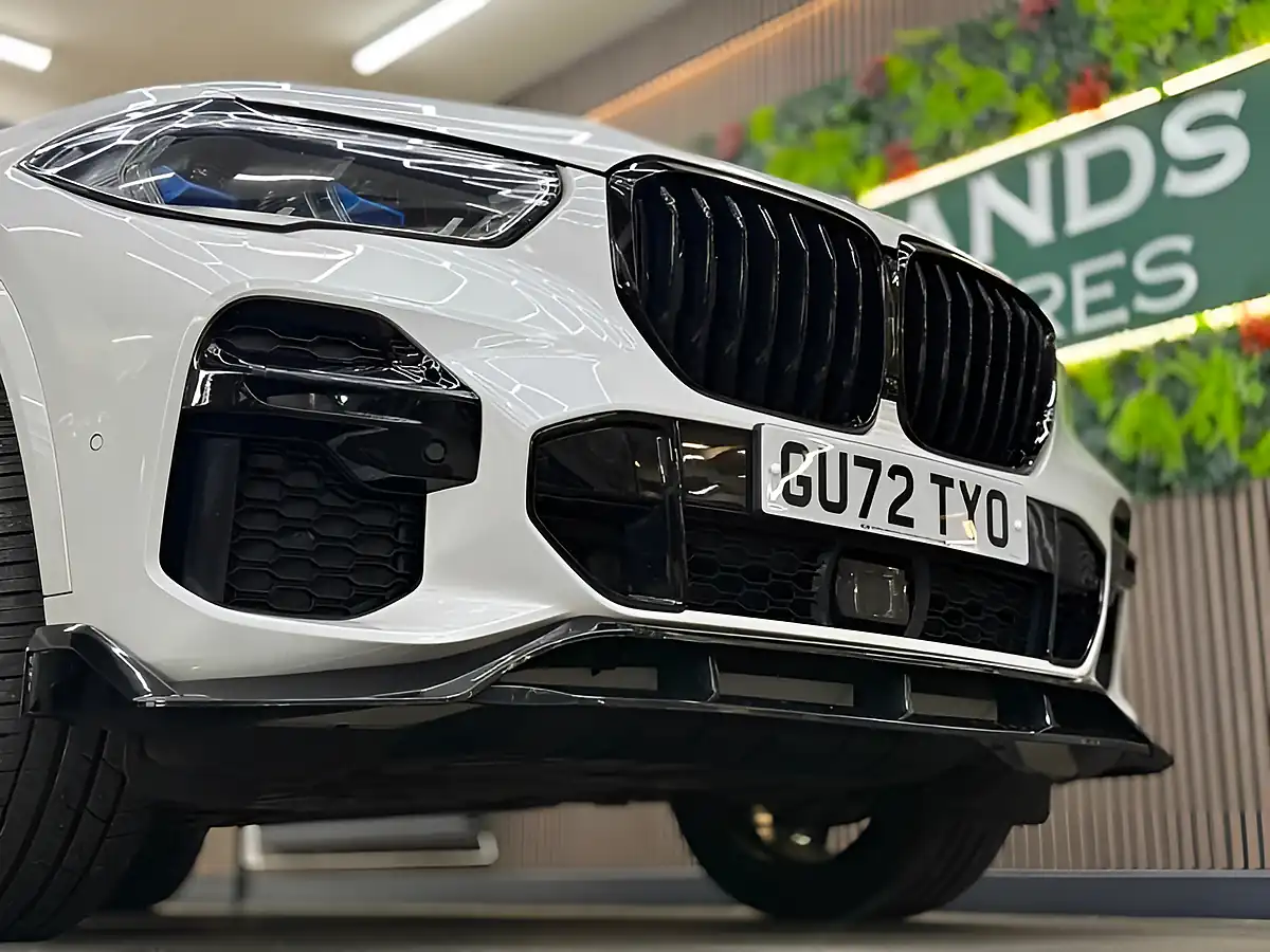 Used 2022 BMW X5 M Sport White - Interior and Exterior details 6
