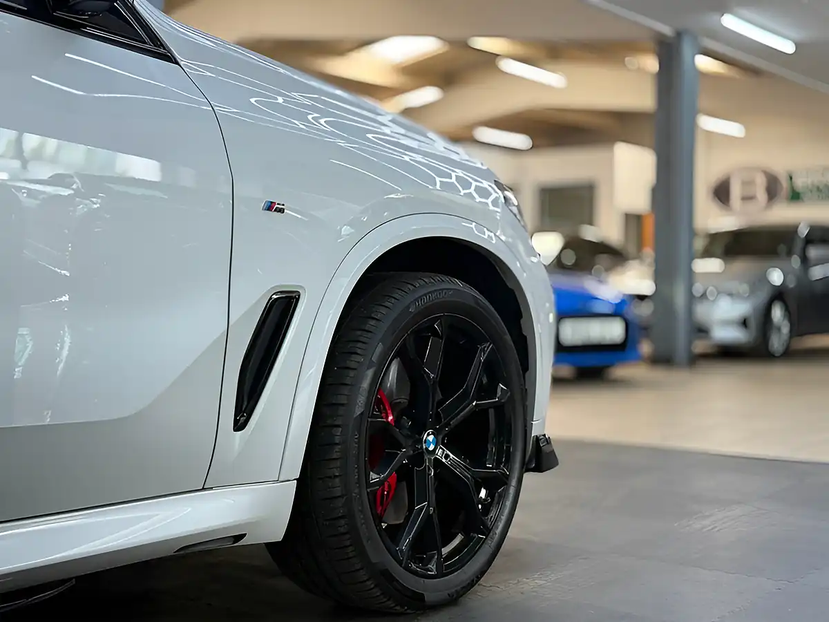 Used 2022 BMW X5 M Sport White - Interior and Exterior details 7