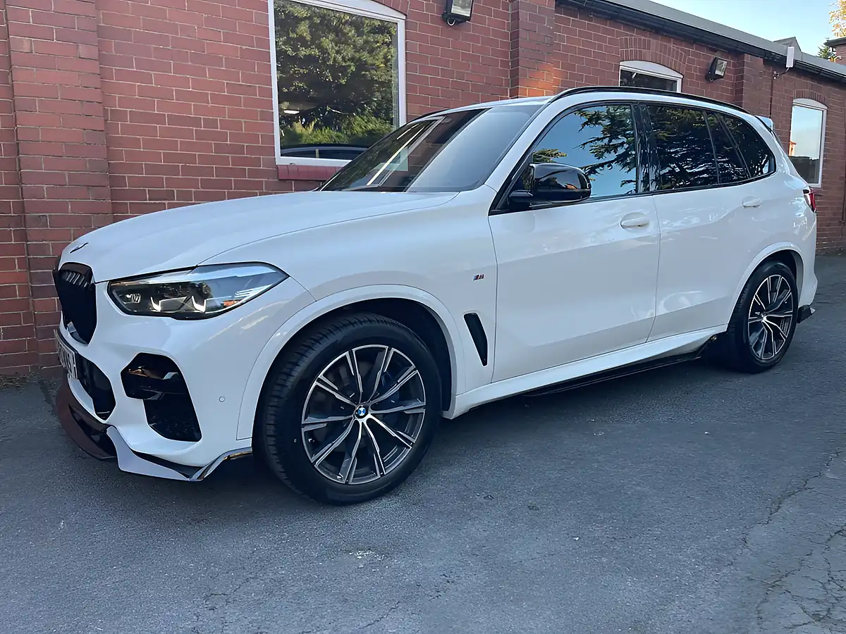 Used 2022 BMW X5 M Sport White - Interior and Exterior details 8