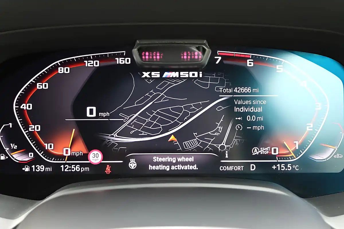 Used 2022 BMW X5 M50i Arctic Grey - Interior and Exterior details 16