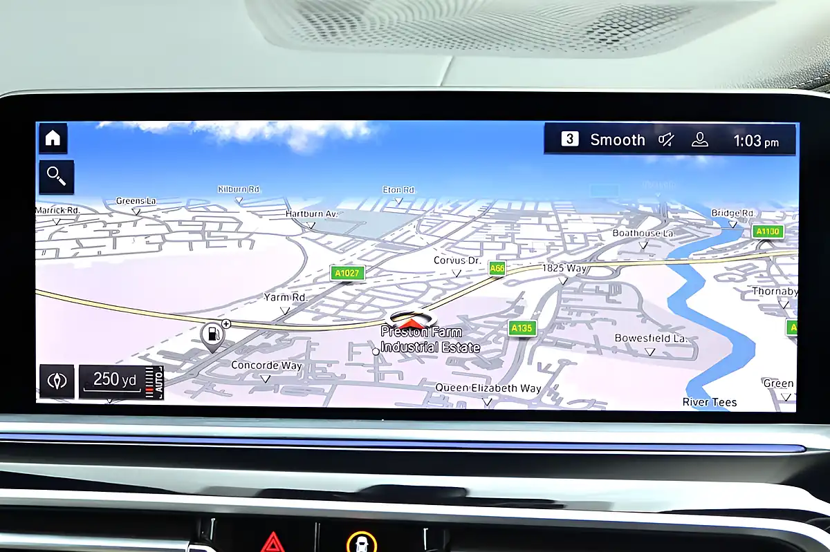 Used 2022 BMW X5 M50i Arctic Grey - Interior and Exterior details 8