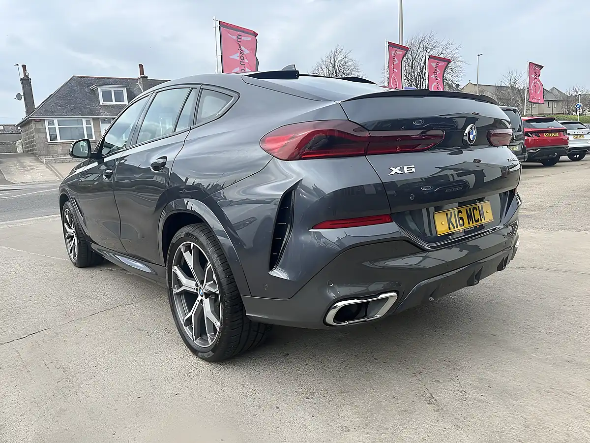 Used 2022 BMW X6 M Sport Arctic Grey - Interior and Exterior details 10