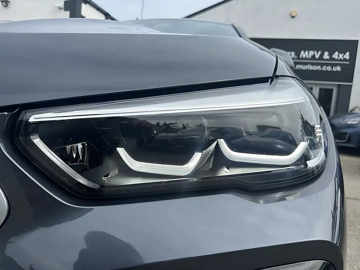 Used 2022 BMW X6 M Sport Arctic Grey - Interior and Exterior details 12