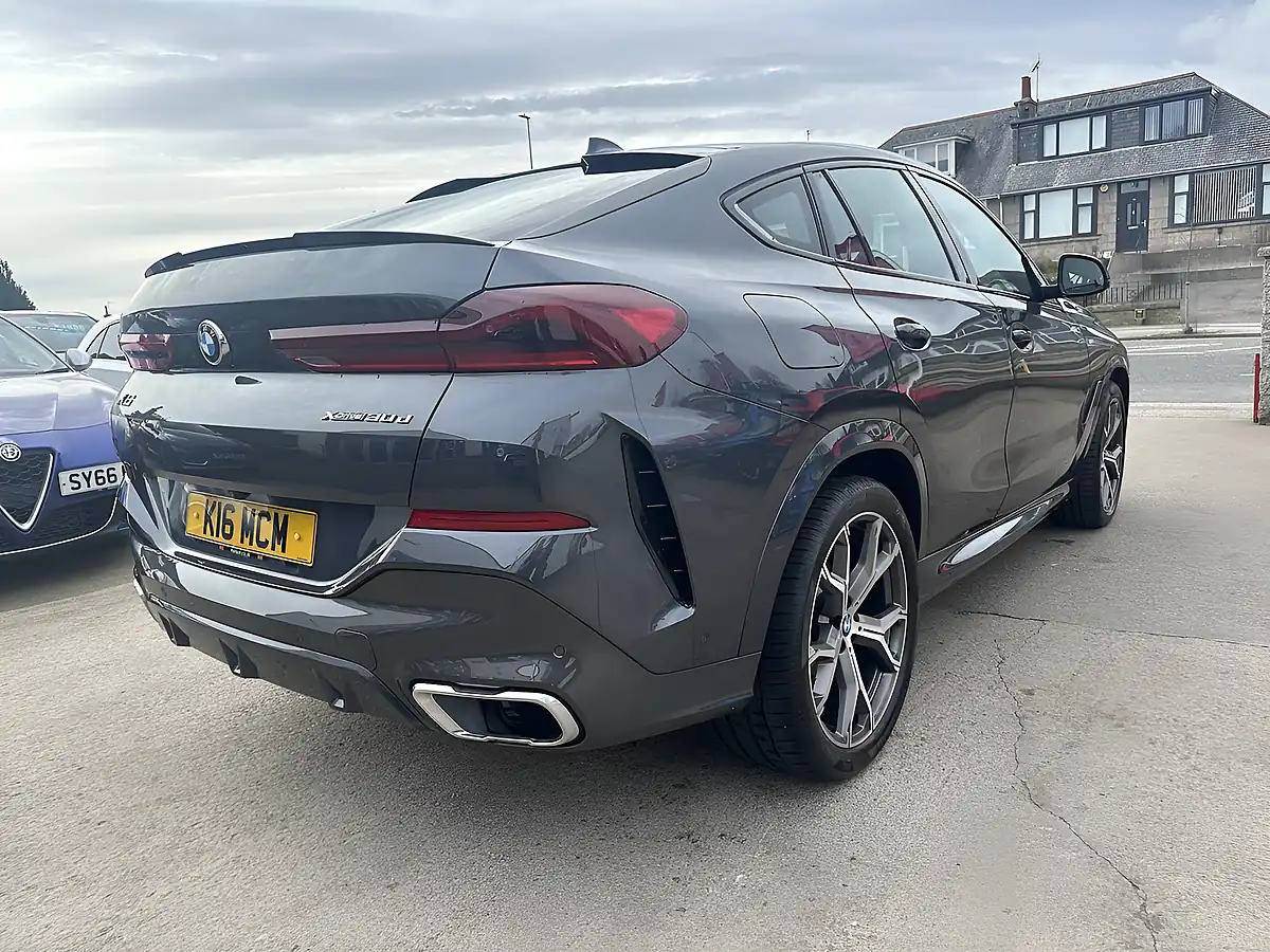 Used 2022 BMW X6 M Sport Arctic Grey - Interior and Exterior details 19
