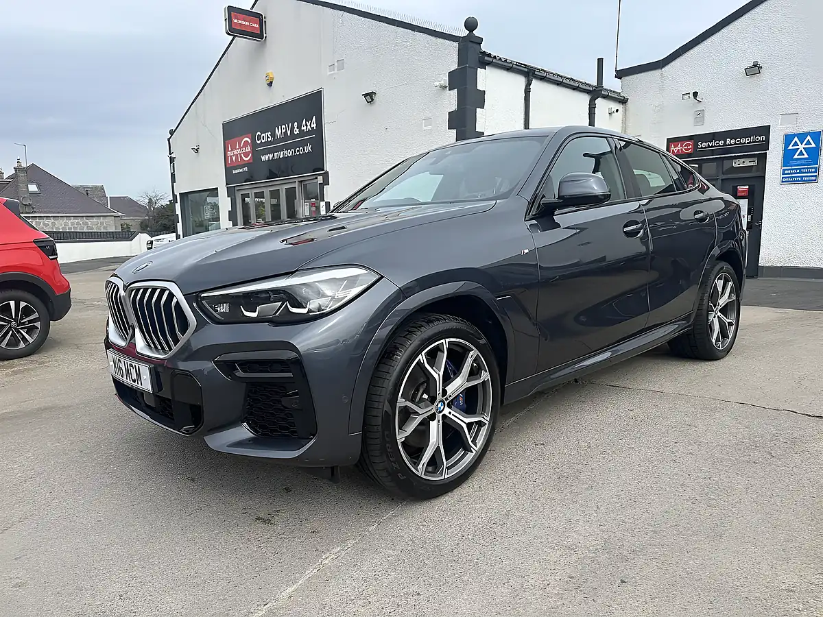 Used 2022 BMW X6 M Sport Arctic Grey - Interior and Exterior details 5