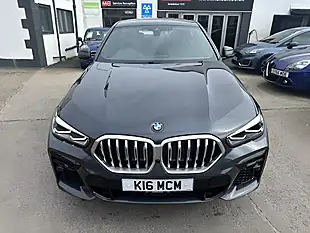 Used 2022 BMW X6 M Sport Arctic Grey - Interior and Exterior details 9