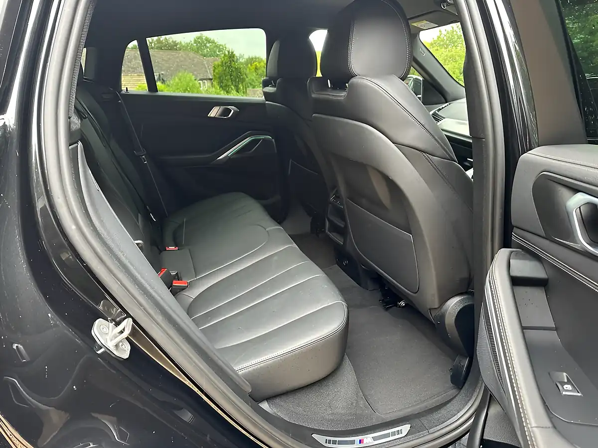 Used 2022 BMW X6 M Sport Black Sapphire - Interior and Exterior details 17