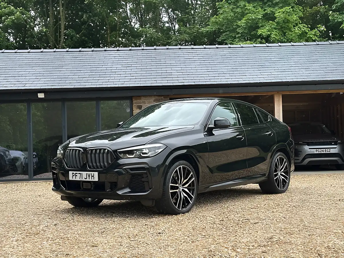 Used 2022 BMW X6 M Sport Black Sapphire - Interior and Exterior details 2