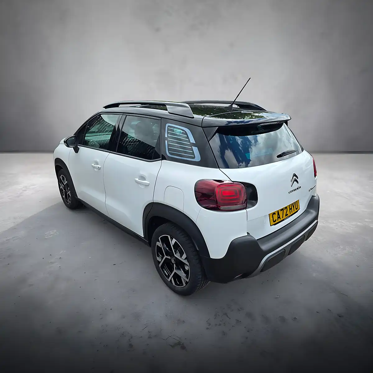 Used 2022 Citroen Aircross Shine Plus Arctic White & Black Roof - Interior and Exterior details 16
