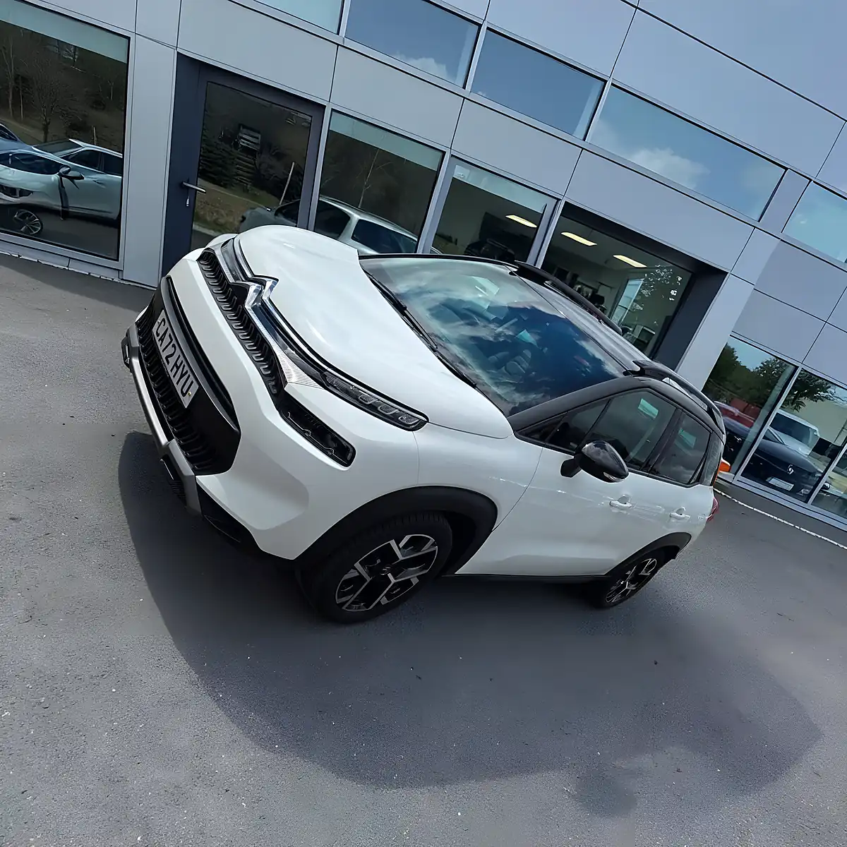 Used 2022 Citroen Aircross Shine Plus Arctic White & Black Roof - Interior and Exterior details 18