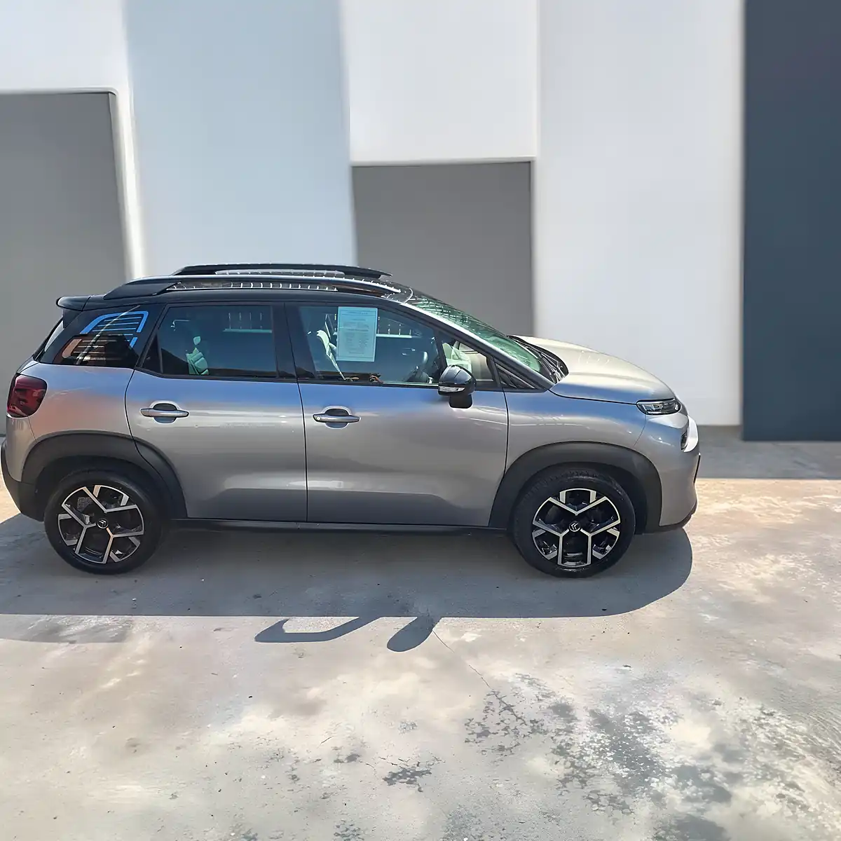 Used 2022 Citroen Aircross Shine Plus Edition Silver & Black - Interior and Exterior details 10