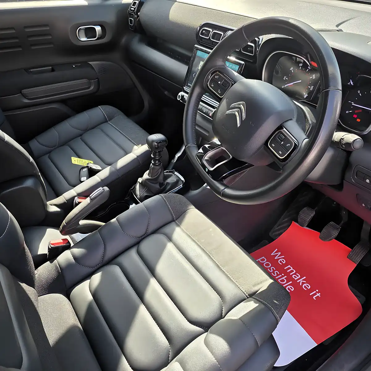 Used 2022 Citroen Aircross Shine Plus Edition Silver & Black - Interior and Exterior details 15