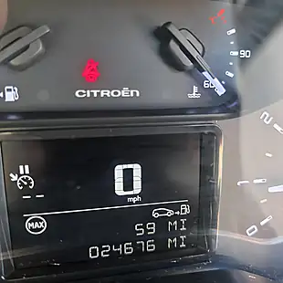 Used 2022 Citroen Aircross Shine Plus Edition Silver & Black - Interior and Exterior details 19