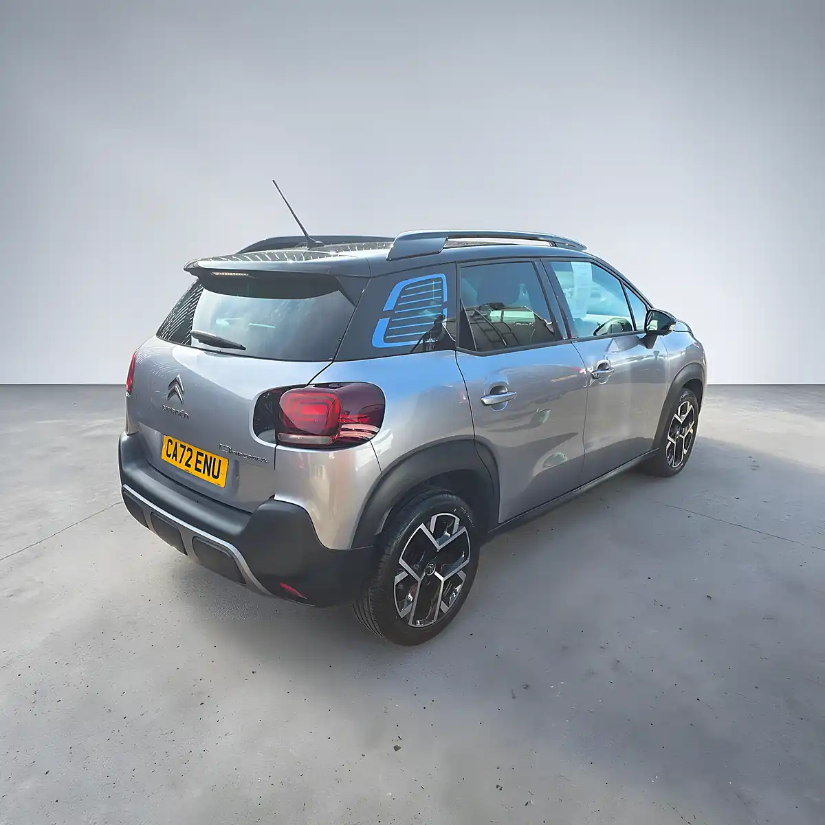 Used 2022 Citroen Aircross Shine Plus Edition Silver & Black - Interior and Exterior details 3
