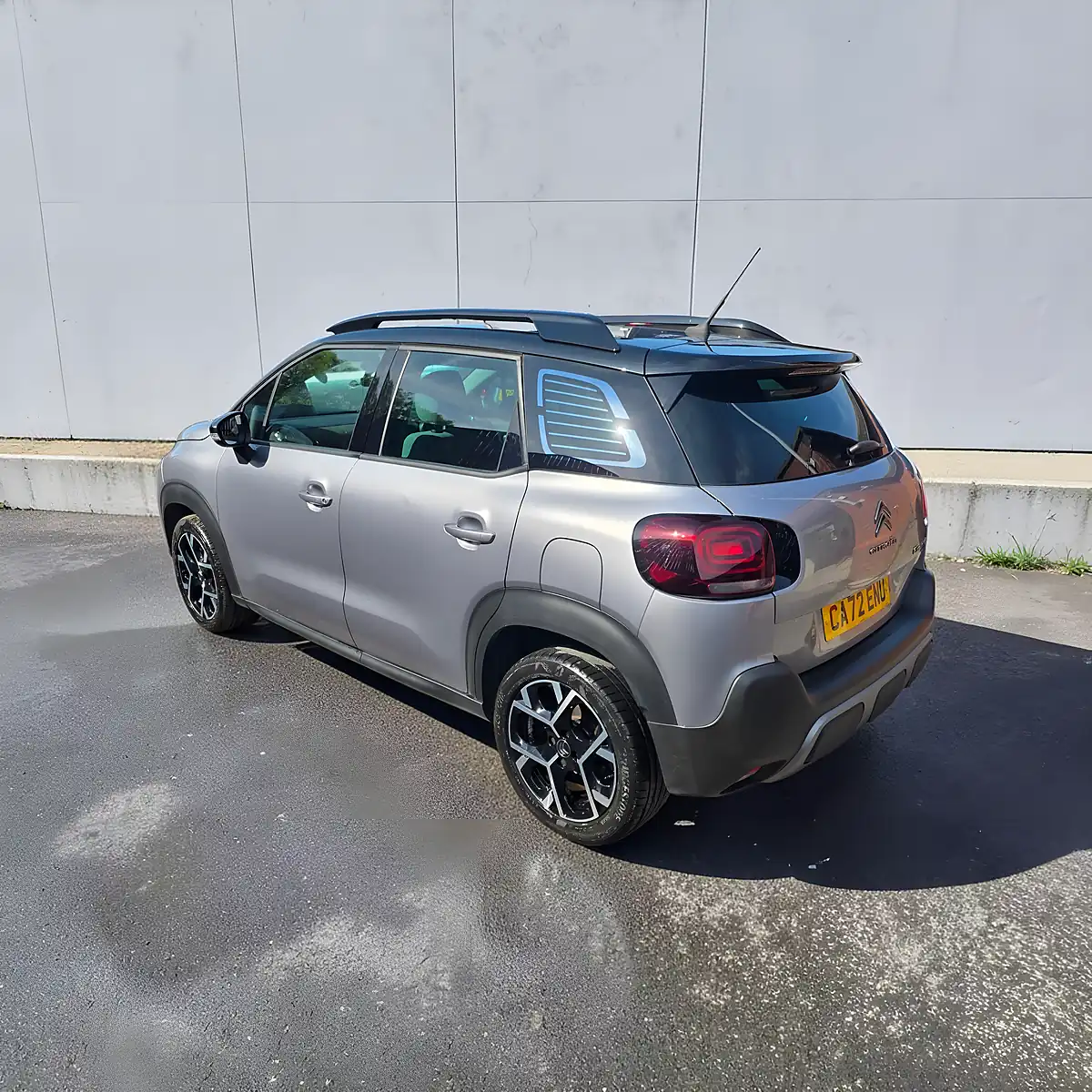 Used 2022 Citroen Aircross Shine Plus Edition Silver & Black - Interior and Exterior details 5