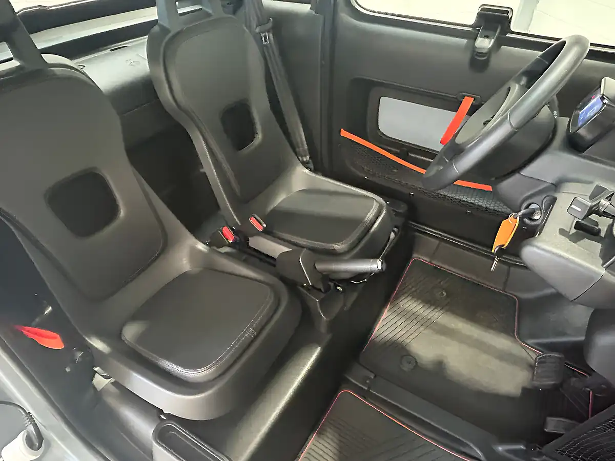 Used 2022 Citroen Ami Ami 2dr Blue - Interior and Exterior details 14