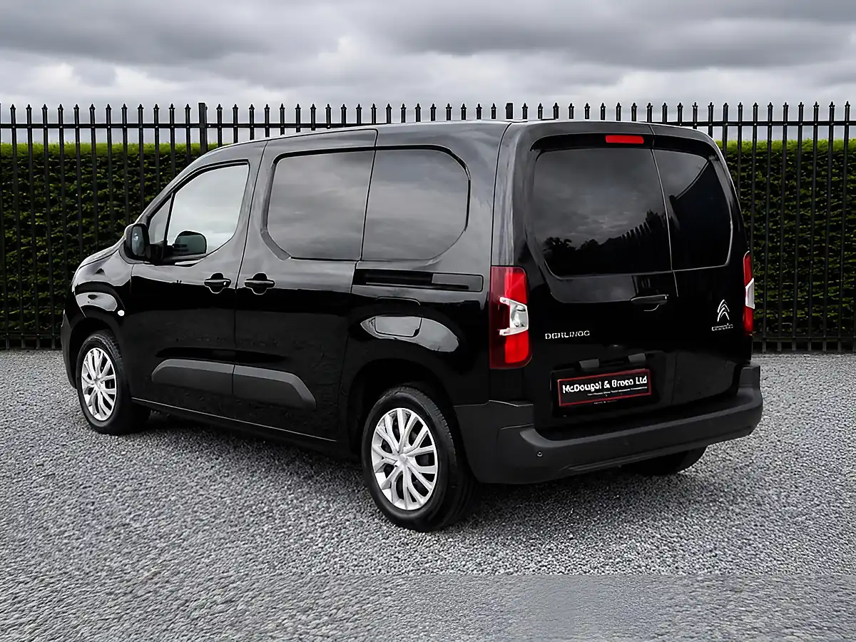 Used 2022 Citroen Berlingo Enterprise M Pro Black - Interior and Exterior details 10