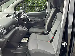 Used 2022 Citroen Berlingo Enterprise M Pro Black - Interior and Exterior details 16