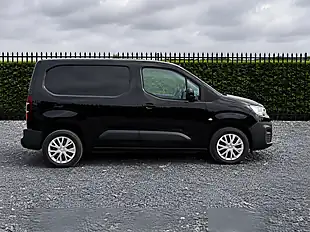 Used 2022 Citroen Berlingo Enterprise M Pro Black - Interior and Exterior details 7