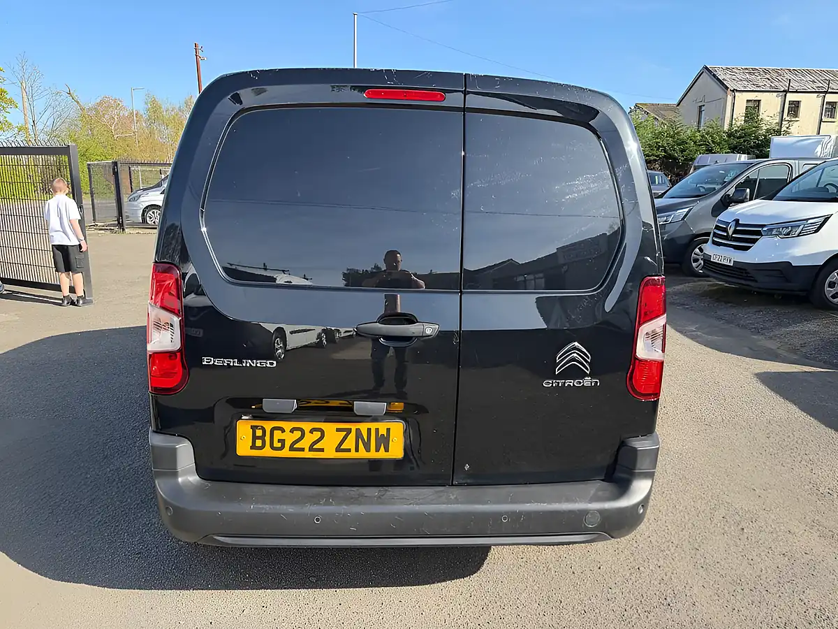 Used 2022 Citroen Berlingo Enterprise M Pro Black - Interior and Exterior details 10