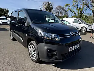 Used 2022 Citroen Berlingo Enterprise M Pro Black - Interior and Exterior details 12