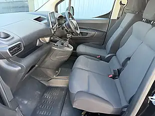 Used 2022 Citroen Berlingo Enterprise M Pro Black - Interior and Exterior details 19