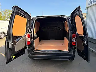 Used 2022 Citroen Berlingo Enterprise M Pro Black - Interior and Exterior details 7