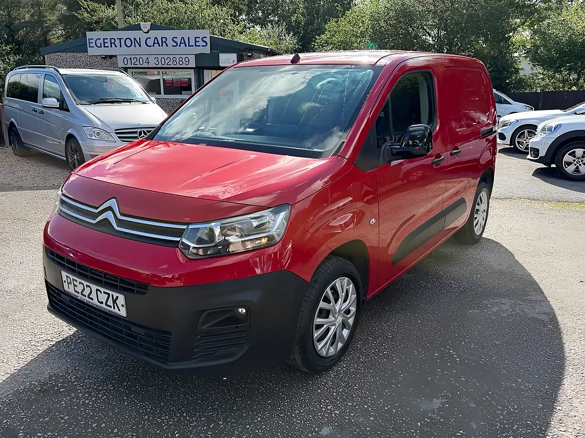 Used 2022 Citroen Berlingo Enterprise M Pro Red - Interior and Exterior details 10