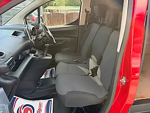 Used 2022 Citroen Berlingo Enterprise M Pro Red - Interior and Exterior details 13
