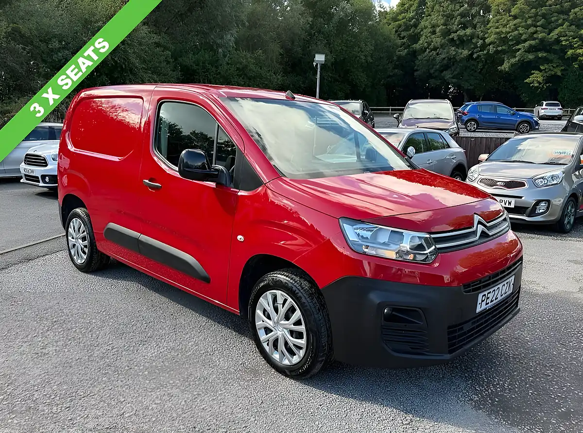 Used 2022 Citroen Berlingo Enterprise M Pro Red - Interior and Exterior details 2