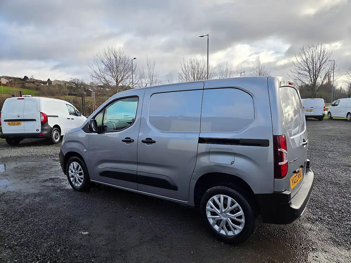 Used 2022 Citroen Berlingo Enterprise M Pro Swb Grey - Interior and Exterior details 12