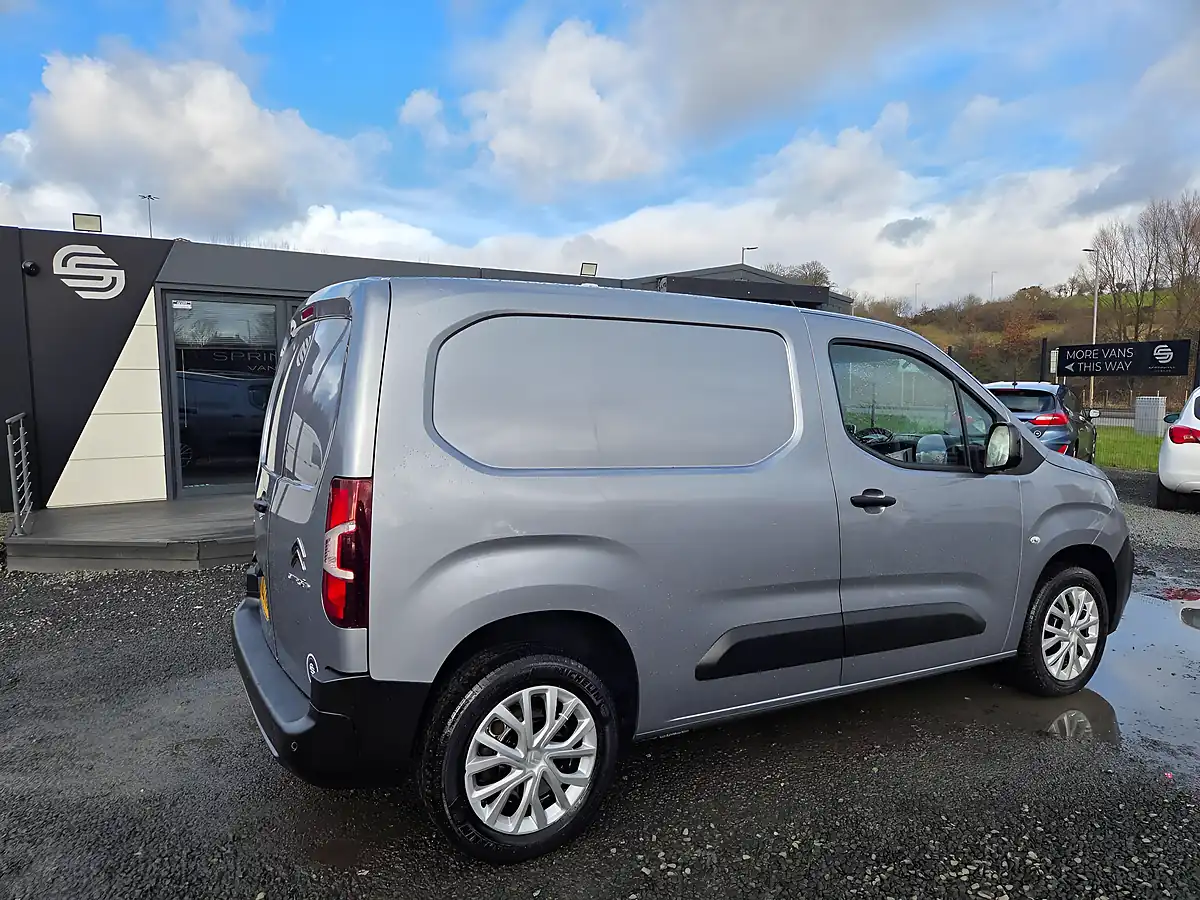 Used 2022 Citroen Berlingo Enterprise M Pro Swb Grey - Interior and Exterior details 4