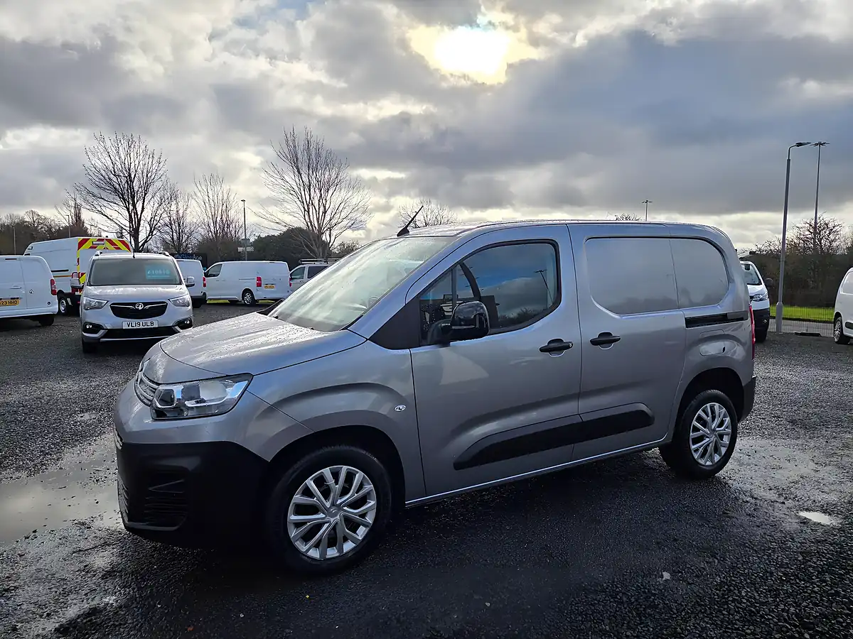 Used 2022 Citroen Berlingo Enterprise M Pro Swb Grey - Interior and Exterior details 7