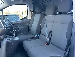 Used 2022 Citroen Berlingo Enterprise M Pro White - Interior and Exterior details 12