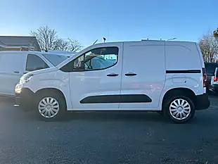 Used 2022 Citroen Berlingo Enterprise M Pro White - Interior and Exterior details 7