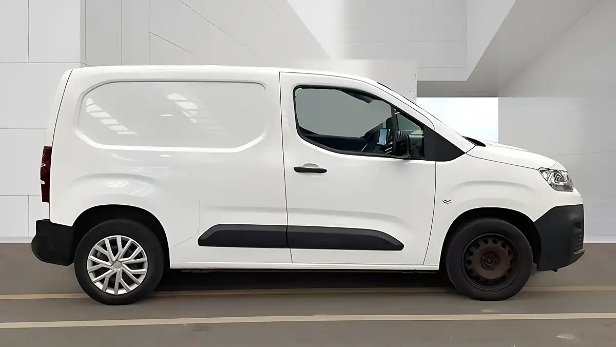 Used 2022 Citroen Berlingo Enterprise M Pro White - Interior and Exterior details 5