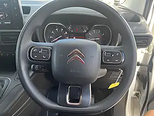 Used 2022 Citroen Berlingo Enterprise M Pro White - Interior and Exterior details 19